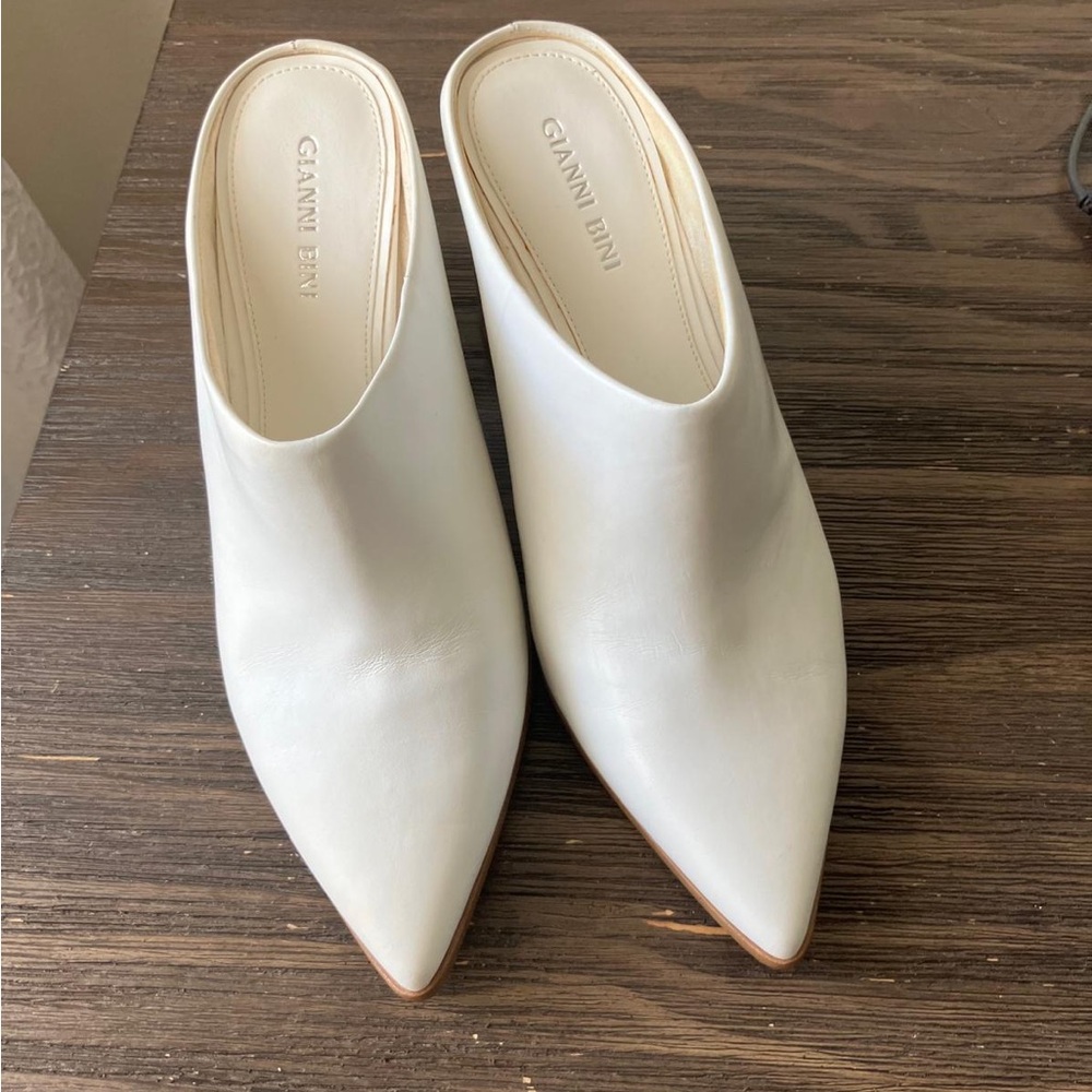 Gianni Bini Mule Heels